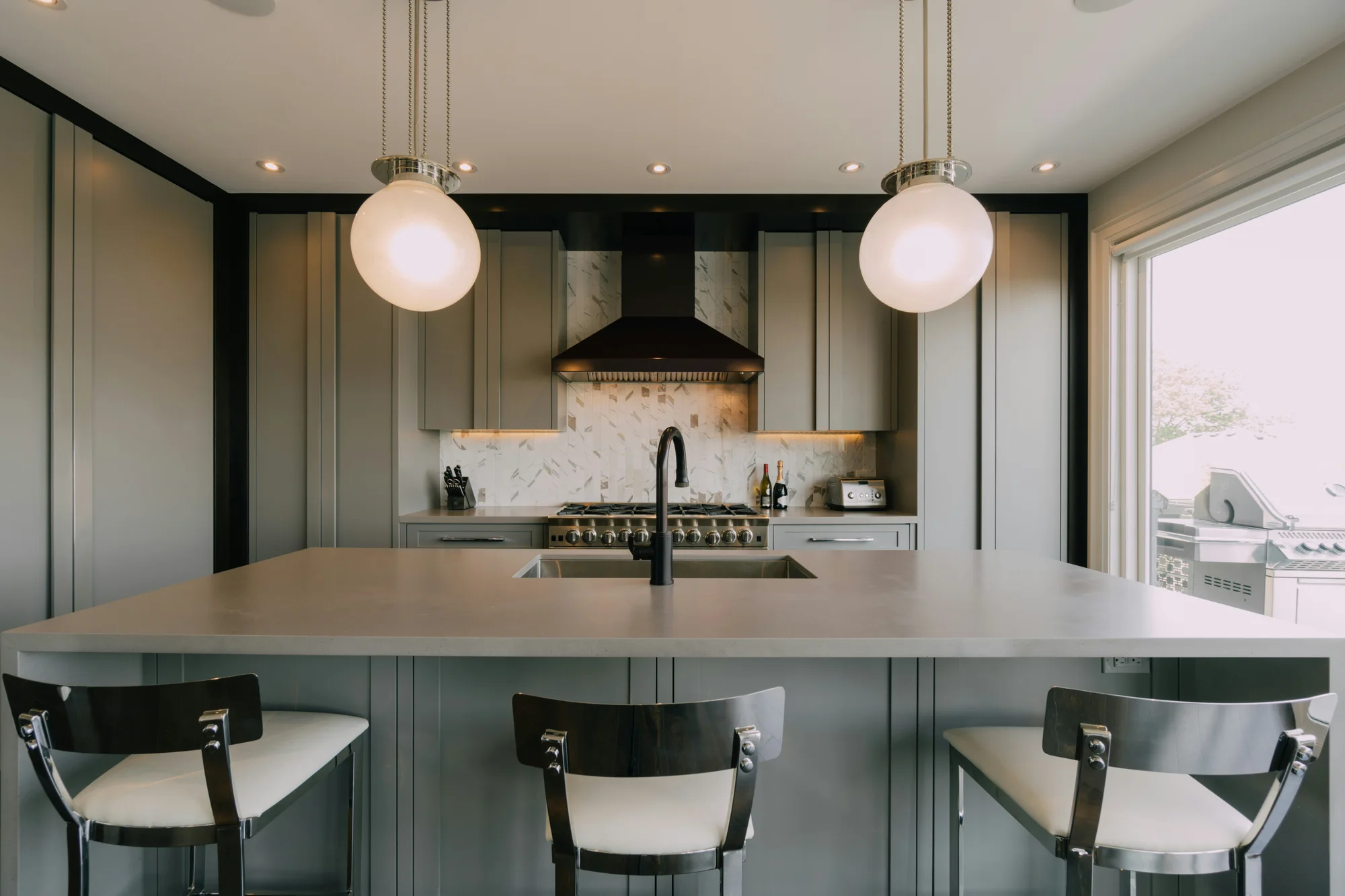 Færdigt køkken efter renovering i Kolding